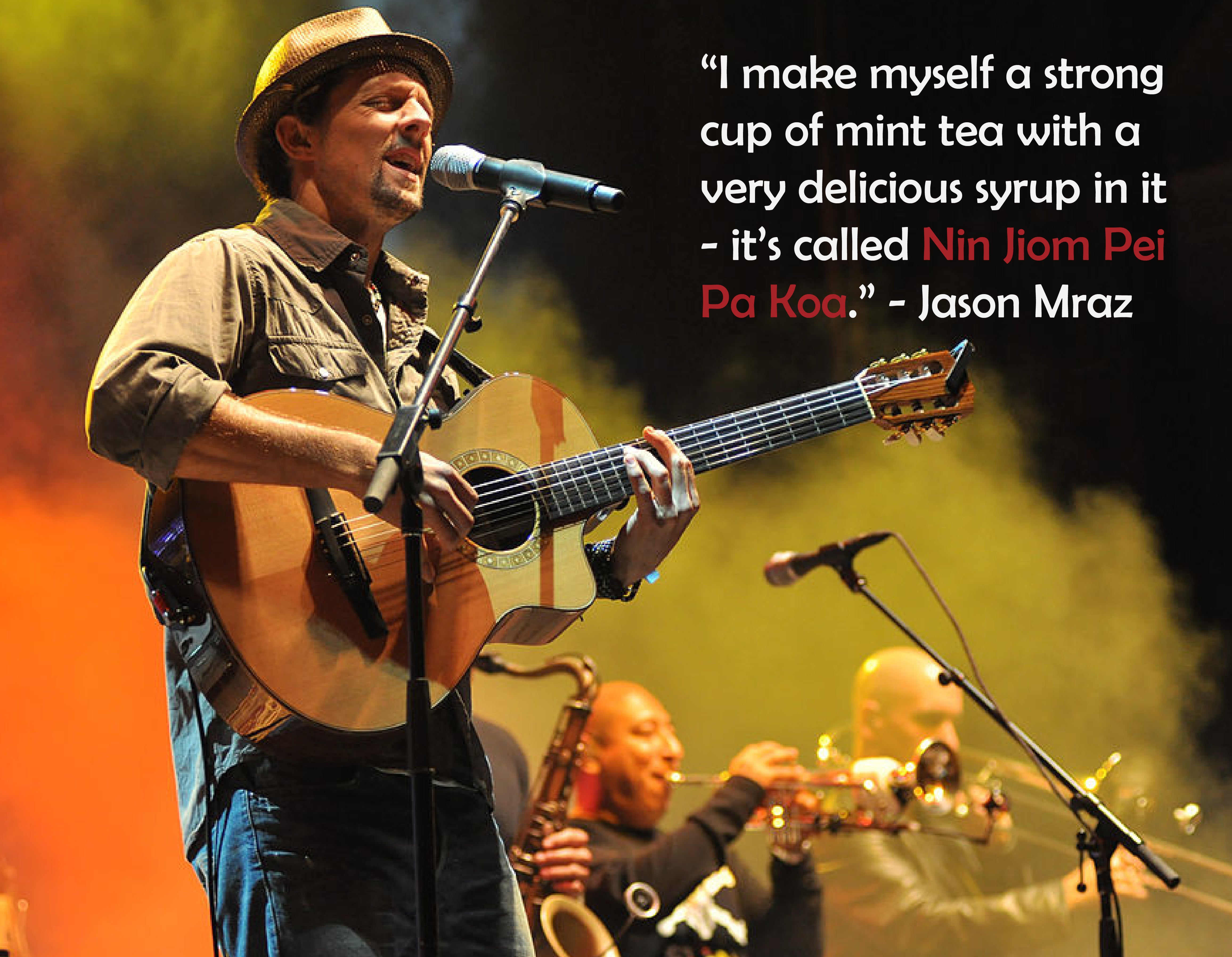 De Grammy-winnaar Jason Mraz wärmt sich mit Nin Jiom Pei Pa Koa auf